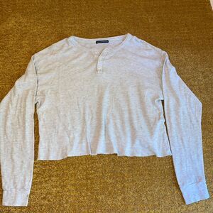 Brandy Melville Women’s Gray Henley Long Sleeve Crop Top One Size Oversized